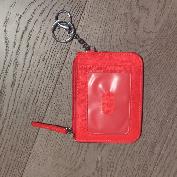 Red Deadpool Keychain Wallet - Picture 2 of 3